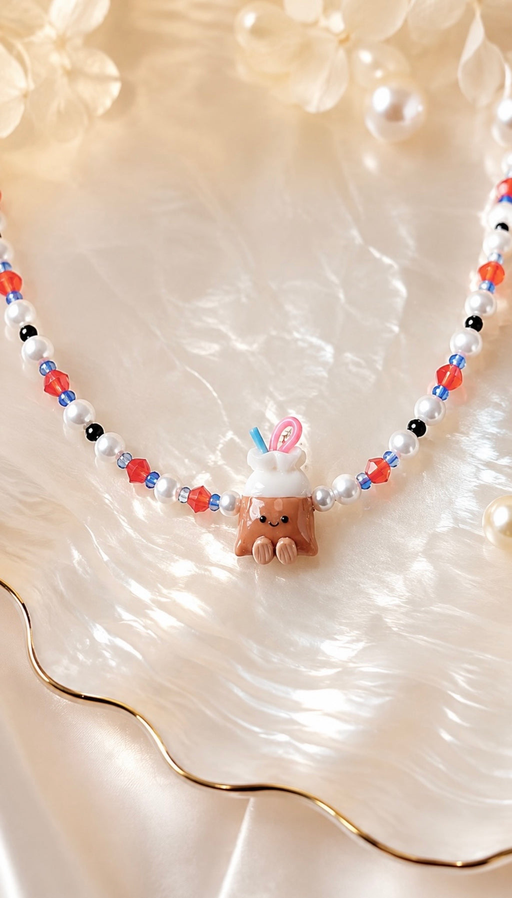 Teh Dabao Bag Hand Beaded Necklace (hawker colourway)