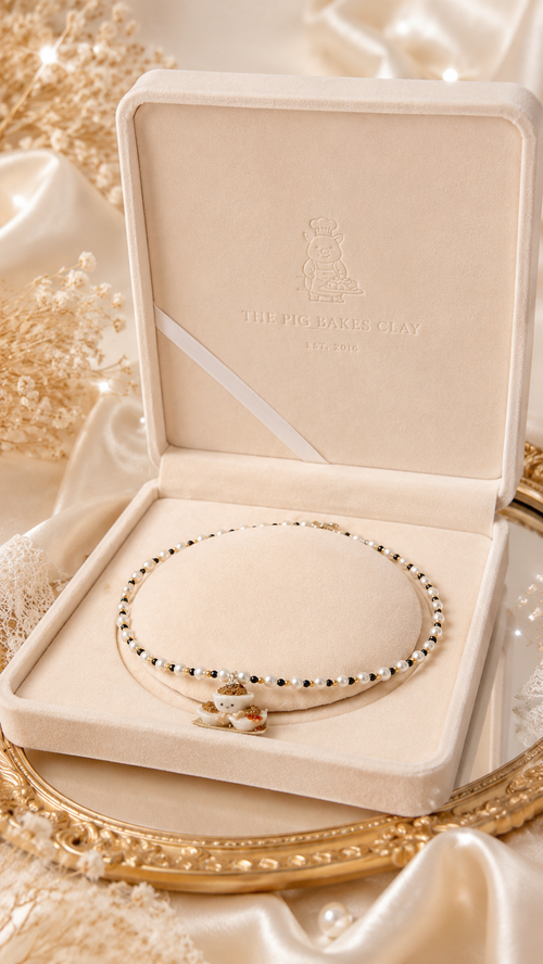 Chwee Kueh Jellycat hand-beaded necklace with black spinels and pearls