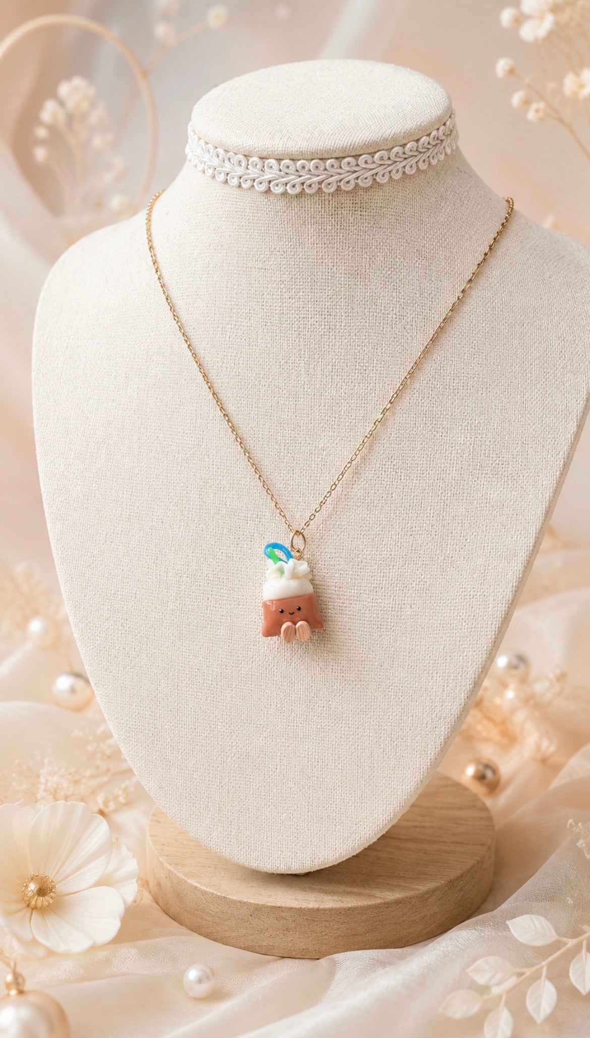 Teh Dabao Bag Chain Necklace in 14k gold (a variety)